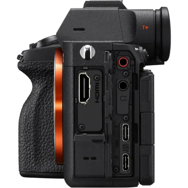 Sony Alpha 7 V Mirrorless Camera - 33MP Partially Stacked Sensor & 30fps Burst