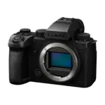 Panasonic LUMIX S5 IIX full-frame mirrorless camera - view 3